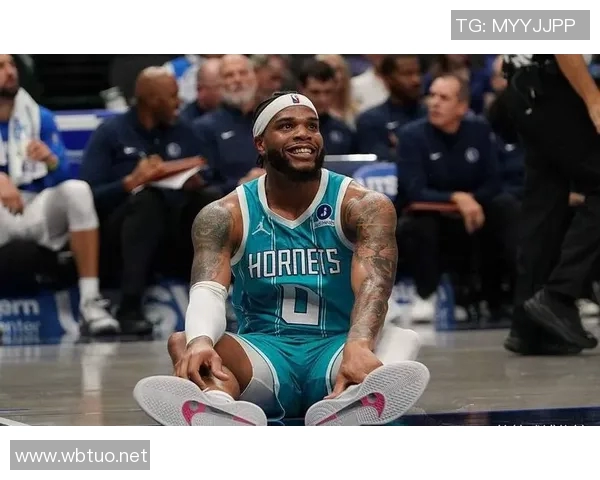 15分10篮板!弗拉格成为本赛季首位拿到多次两双的新秀 15分10篮板!弗拉格成为本赛季首位拿到多次两双的新秀