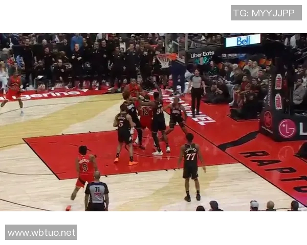 快船猛龙裁判报告出炉：猛龙获利1次，漏判巴恩斯5秒违例