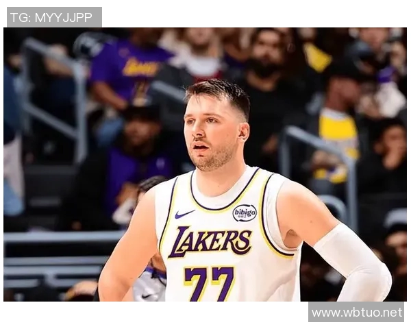 NBA战报：詹姆斯24+7，东契奇25分，艾顿10中10爆砍25+13，湖人110-93大胜猛龙