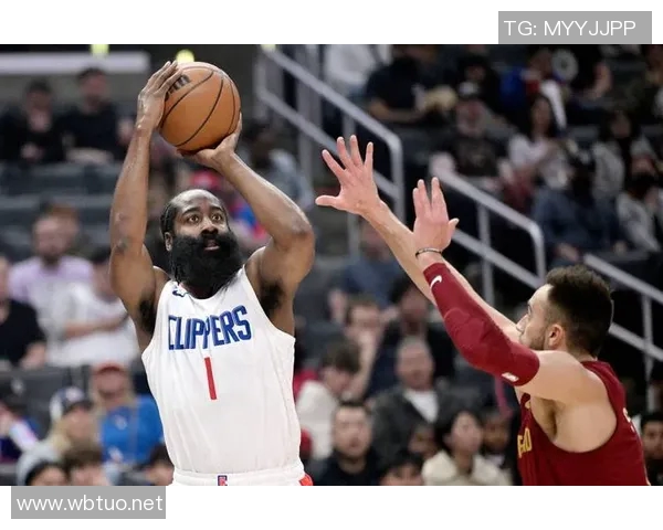 哈登我在快船度过高兴的2年半，不想让自己连累快船的jianglai未来